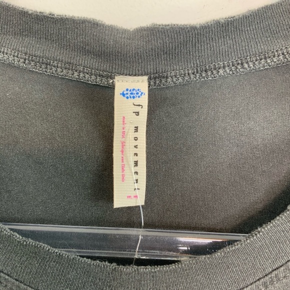 NWT Free People Don’t Be Koi Black & Orange Tee - Picture 14 of 15